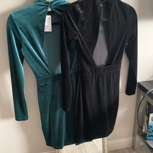 Black Velvet Backout Mini Dress - Picture 2 of 3